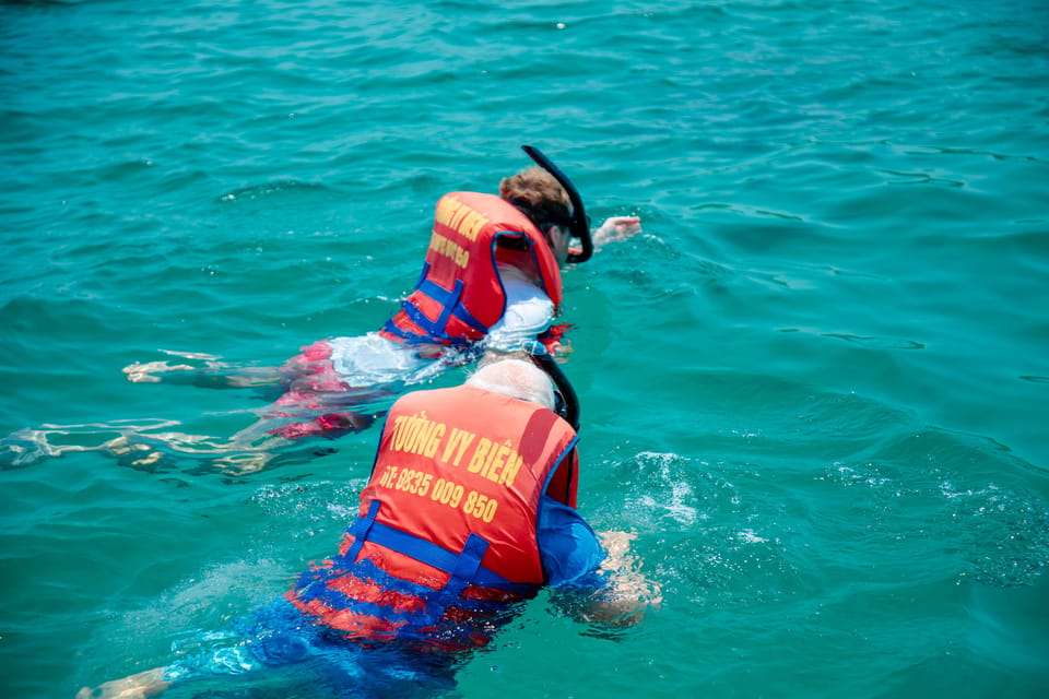 2-3 hours of Private Snorkeling Trip in South of Phu Quoc - Third Stop at May Rut Ngoai: Beach Break and Optional Thrills