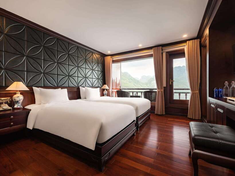 2-Day: Halong Lan Ha Bay 5 Stars Cruises w/Balcony & Bathtub - Day 2: Tai Chi Sunrise and Lan Ha Islets (or Quan Y Cave)