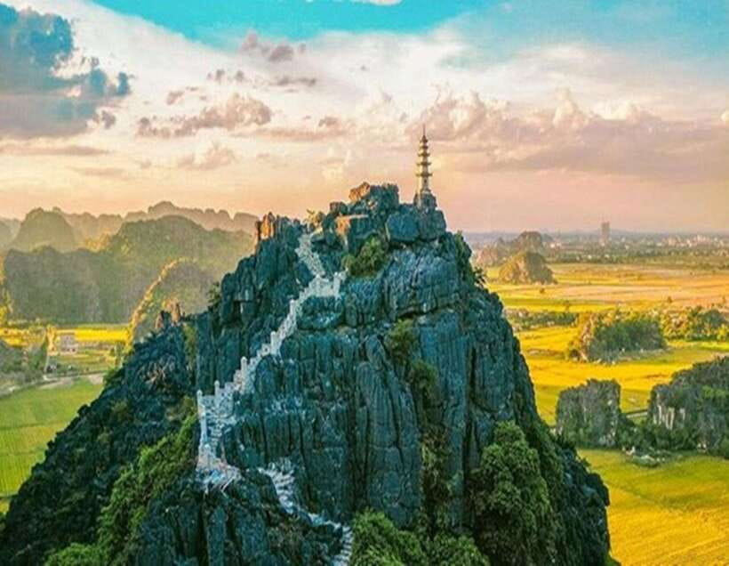 2-Day Ninh Binh Tour with Accommodation & Meals, Small Group - Day 2: Bai Dinh Pagoda by electric car, then Trang An grottoes