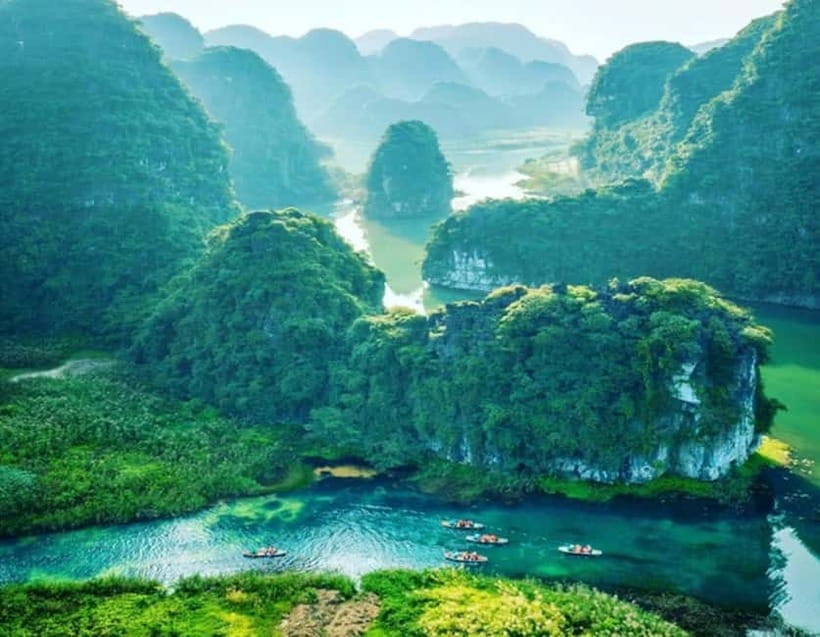 2-Day Ninh Binh Tour with Accommodation & Meals, Small Group - Small-group reality: why 17–20 people matters
