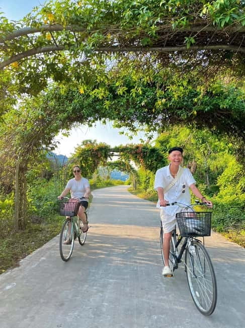 3-Day Discover the most stunning Cat Ba Island - Lan Ha Bay - Day 3: Lan Ha Bay World Heritage Journey, Caves Again, and Back to Hanoi or Ninh Binh