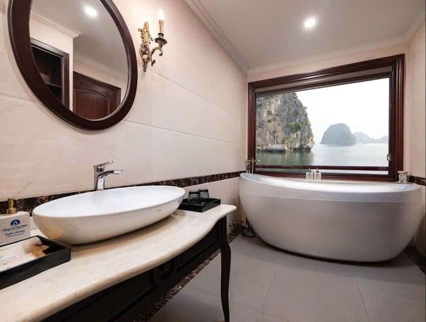 3-Day: Ha Long–Lan Ha Bay & Ninh Binh 5 Stars Cruise - Food, drinks, and the small-group pace with Ken, Ryan, and Viet