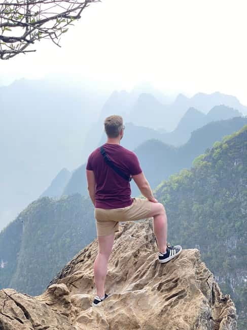 3-day Motorbike Ha Giang Loop Luxury Tour With Easy Rider - Day 2: Ma Pi Leng Pass + Nho Que River Boat Ride (130 km of Big Moments)