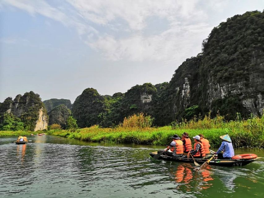 3-Day Ninh Binh Bungalow & Ha Long Bay 5 Star Cruise - Night squid fishing, plus Tai Chi to start Day 3