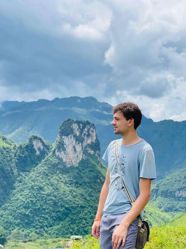 4-day Motorbike Ha Giang Loop Luxury Tour With Easy Rider - Day 2: Ma Pi Leng Pass and Nho Que River boat time