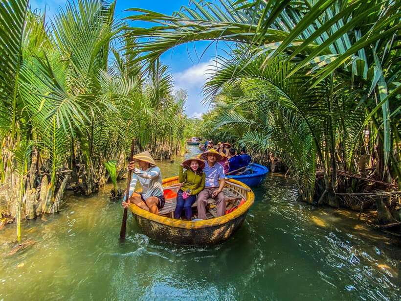 40 Minutes - Basket Boat Ride in the Water Coconut forest - The Energetic Performance: Skills, Timing, and Crowd Energy