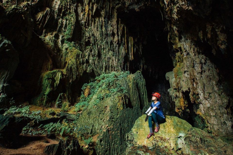Abandoned Valley Adventure - E Cave & Golden Cave - 1D - Food and Drink: Picnic Lunch Plus Energy That Actually Holds Up