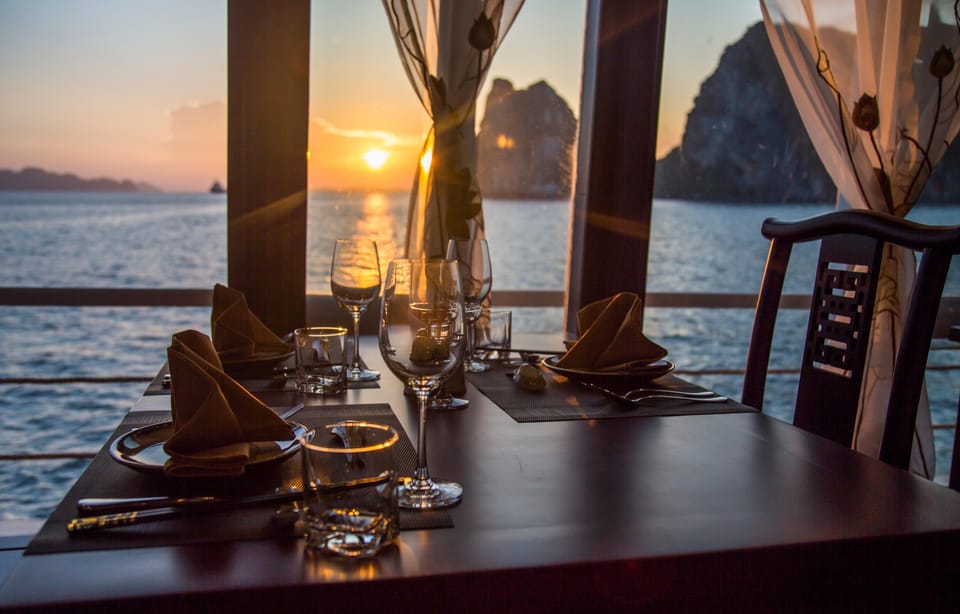 Bai Tu Long Bay 2 Days 1 Night With Renea Cruise - Hanoi to Halong International Harbor: The Trip That Sets the Tone