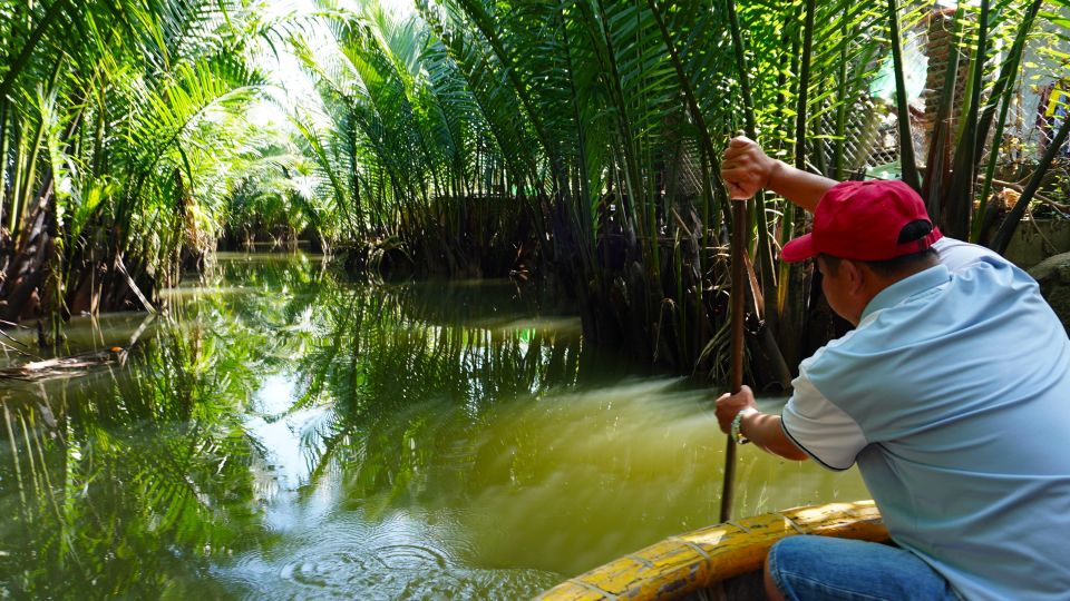 Basket Boat at Coconut Village, Kitchen Show and Big Lunch - Back on land: lunch is waiting (and that’s the point)