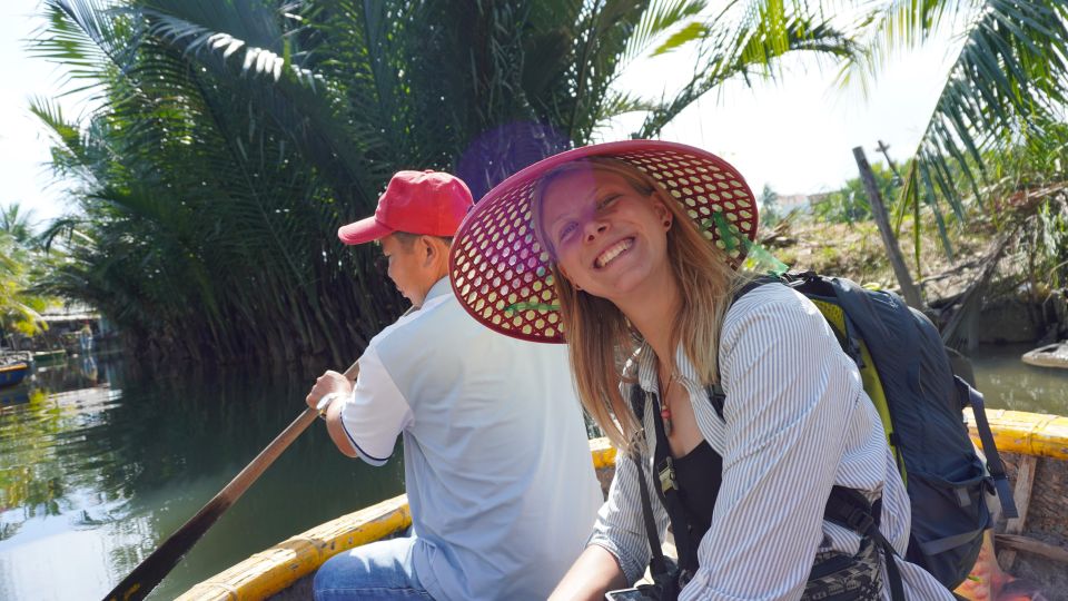 Basket Boat at Coconut Village, Kitchen Show and Big Lunch - The cooking show kitchen: hands-on learning, not just watching