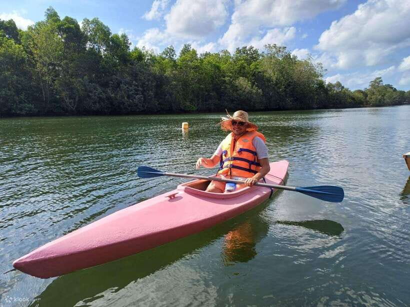 Best Seller Northern Phu Quoc & Kayak Aventure with lunch - Cua Can River kayaking: peaceful water, shaded banks