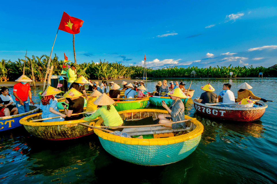 Cam Thanh: Coconut Basket Boat and Enjoy Free Coconut Ticket - Your coconut drink: small, but worth mentioning