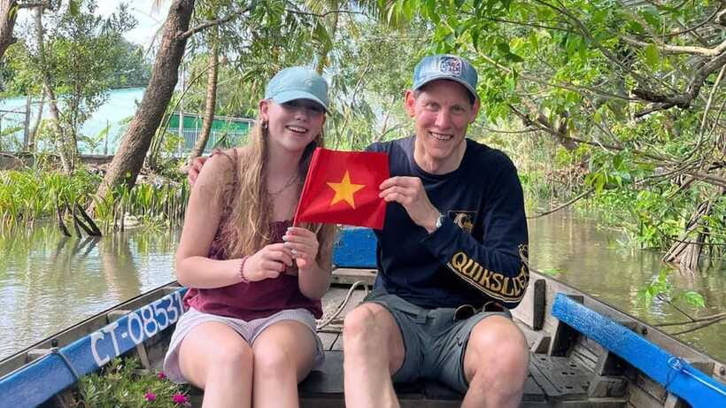 Can Tho: Floating Market explore local life, Mekong farm - Vườn Ca Cao Mười Cương: Fresh Cacao Milk and a Family Farm Lesson
