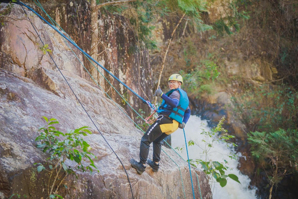 Canyoning Tour in Da Lat - Meeting Point, Pickup, and the 8:00 AM Start