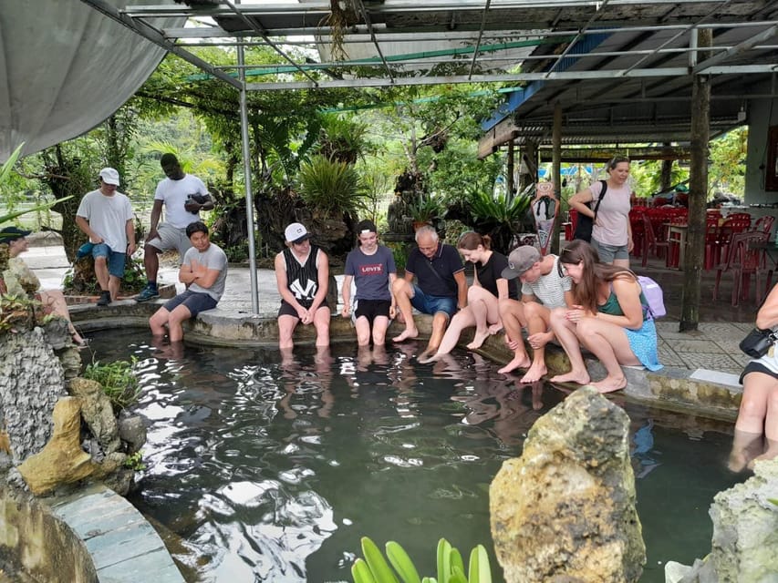Cat Ba: Lan Ha, HaLong bay full day- biking, kayaking, lunch - Lunch on the Water: Seafood-Forward, With a Vegetarian Side