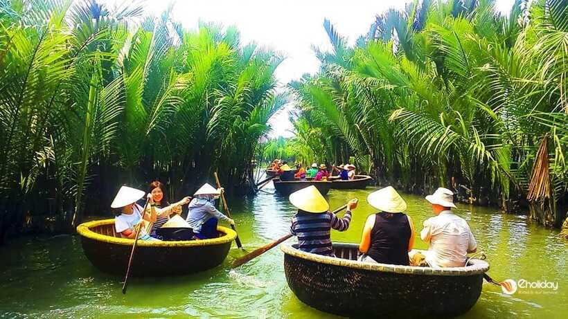Coconut Basket Boat Ride in Hoi An - Rowing practice and the “watch + try” rhythm