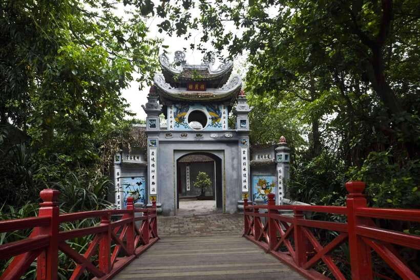 Cycling Through Hanoi: Old Quarter Pagodas & Red River Delta - B52 Lake, Royal Wall, and Ho Chi Minh Mausoleum Area Pass-By