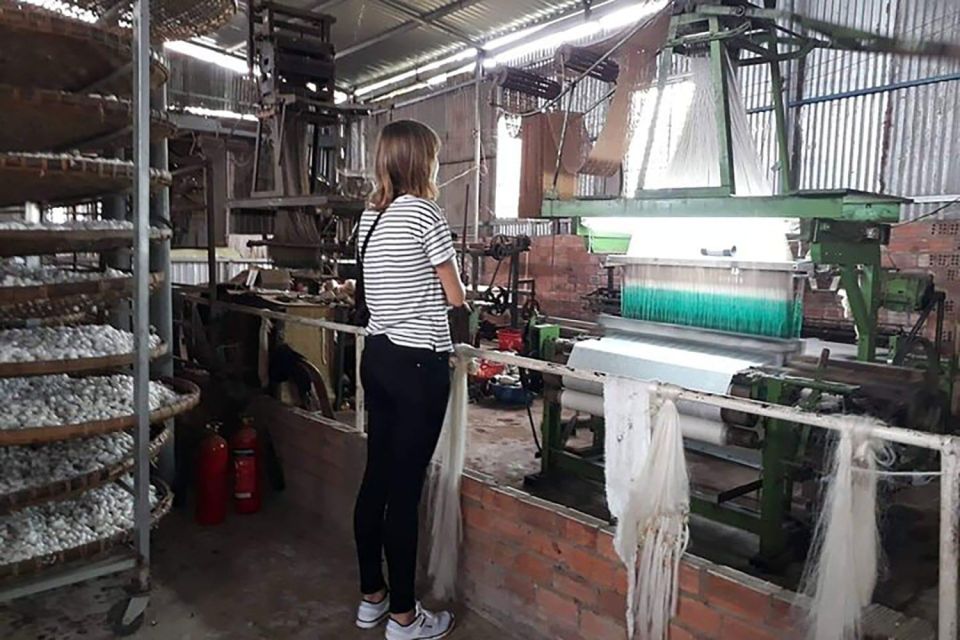 Da Lat Loop Tour On Private Car - Rice wine at a local house and the cricket farm tasting