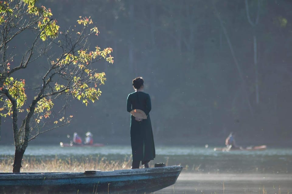 Da Lat: Sunrise Lake and Forest Photography Tour - Why a Da Lat sunrise lake shoot beats a generic photo walk