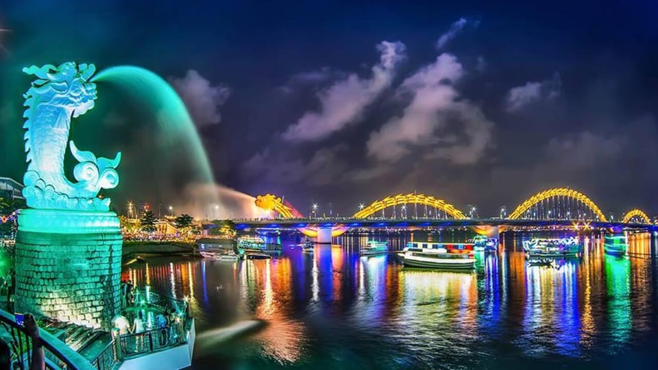 Da Nang: 4 hours city exploration and local food tour - The local food tour by motorbike: how to get the most from 3 dishes