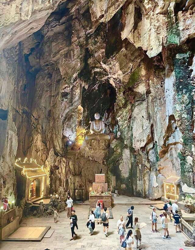 Da Nang City Sightseeing Private Tour With Hai Van Pass - Da Nang Museum: Artifacts, Identity, and a Strong Start