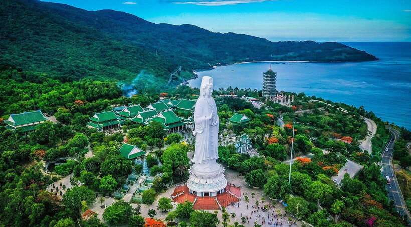 Da Nang City Sightseeing Private Tour With Hai Van Pass - Linh Ứng Pagoda on Son Trà Peninsula: Sea Views Meet Spiritual Landmarks
