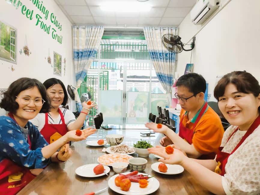 Da Nang: Coffee Making And Cooking Class - The Cooking Part: Traditional Da Nang Dishes You Make Yourself