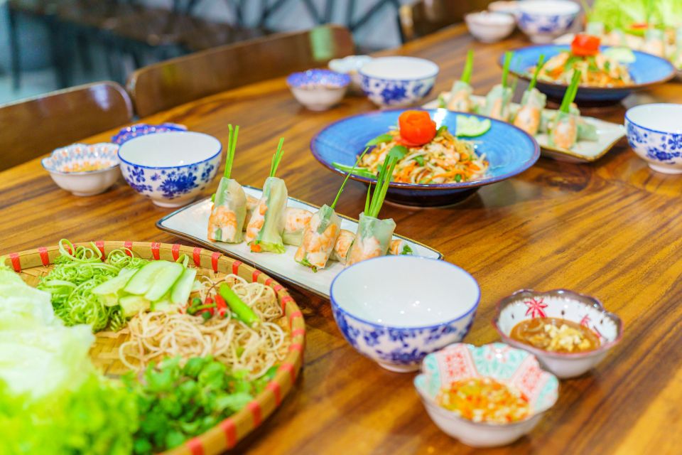 Da Nang Cooking: Market tour, farming, and cooking class - Herbal Tea Tasting: A Quiet Finish That Changes the Whole Meal