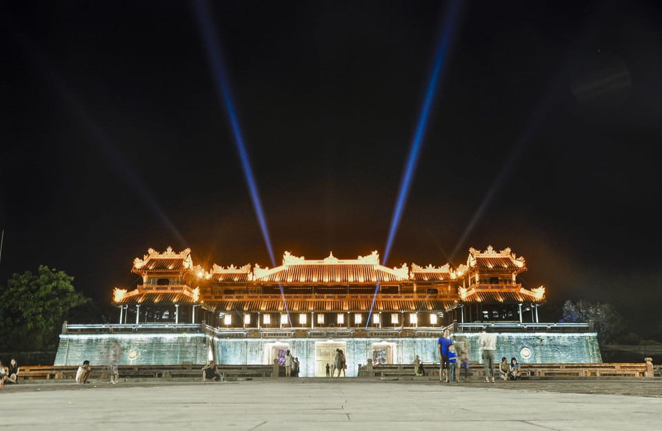 Da Nang: Explore Hue City Full-Day Tour with Lunch - Imperial City in the afternoon: Ngo Môn Gate and the power center