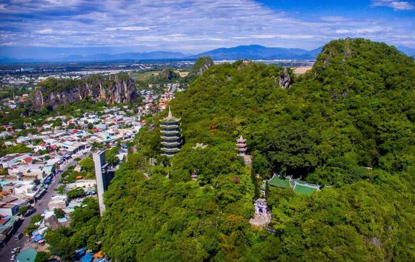 Da Nang: Golden Bridge, Lady Buddha, Marble Mt & Am Phu Cave - Ba Na Hills and the Golden Bridge: walking among clouds