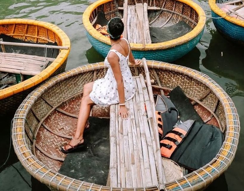 Da Nang: Hoi An Instagram Tour (Private & All-Inclusive) - Hoi An Bridge photos and Ba Mu Temple: classic scenes, planned timing