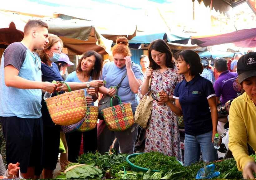 Da Nang/Hoi An: Market Tour, Basket Boat Ride, Cooking Class - FAQ