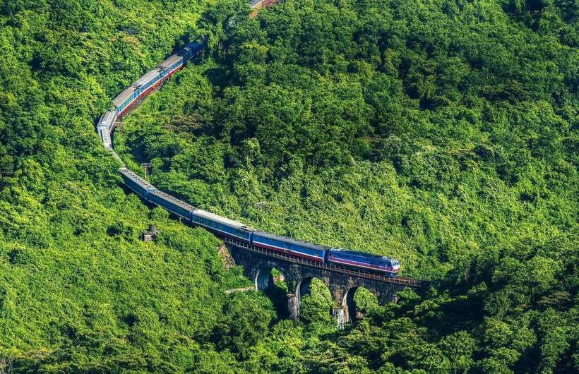 Da Nang: Hue Imperial Day Trip, Hai Van Pass Train, & Lunch - The Hai Van Pass train ride is the whole point