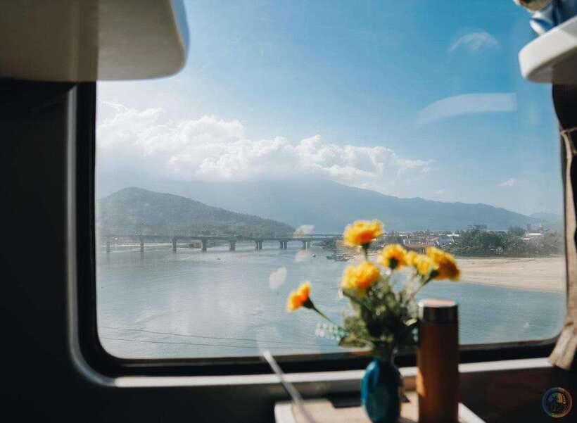 Da Nang: Hue Imperial Day Trip, Hai Van Pass Train, & Lunch - Lunch in Hue: included, vegetarian-friendly, and timed for energy