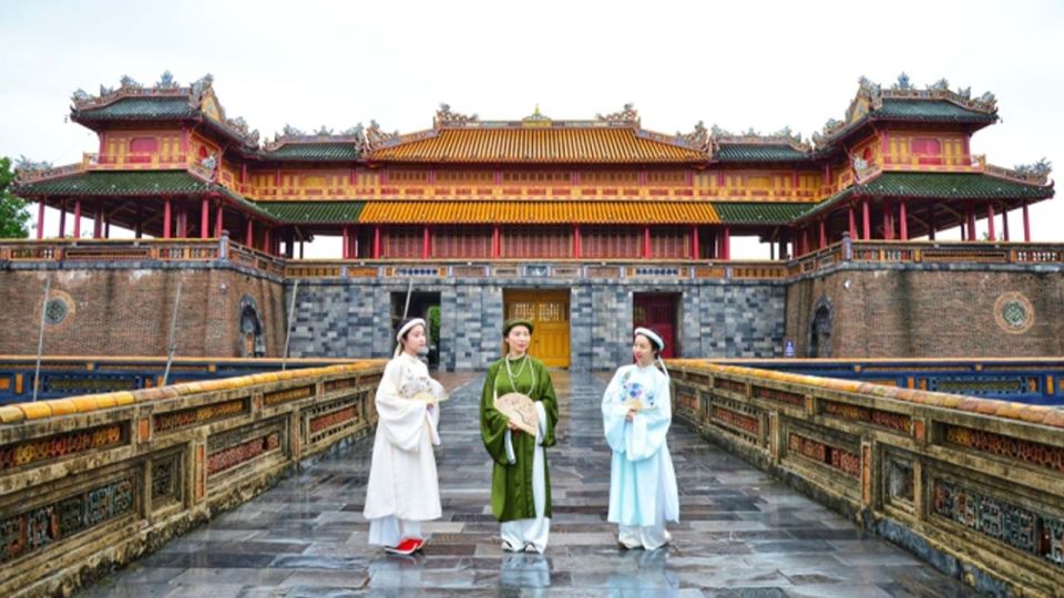 Da Nang: Imperial City of Hue Day Trip with Lunch and Ticket - Thien Mu Pagoda: Hue’s Old Symbol of Belief