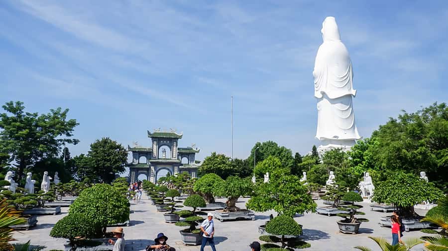 Da Nang: Lady Buddha, Marble Mountains, and Am Phu Cave Tour - Lunch, Van Rides, and How the 4.5 to 5 Hours Really Flow