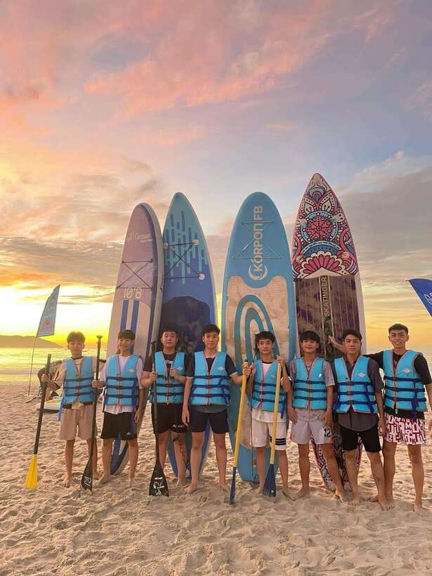 Da Nang: Man Thai Beach Stand-Up Paddleboarding Tour - How the Tour Flows: Photos, Free Time, and a Smooth Return