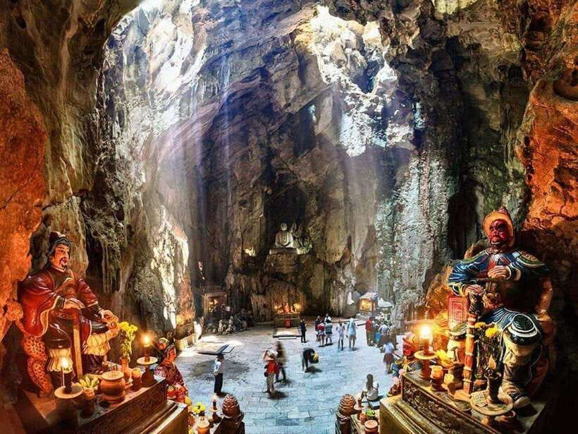 Da Nang: Marble Mountains, Hoi An, and Coconut Forest Tour - Hoi An on foot: ancient houses, assembly halls, bridges, and lantern light