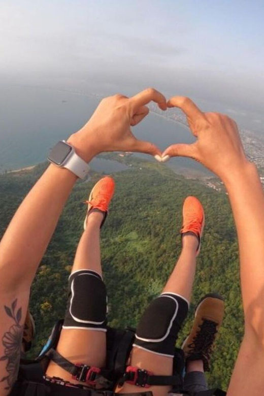 Da Nang: Monkey Mountain Paragliding Experience - The flight itself: 12–15 minutes above Da Nang by thermal wind