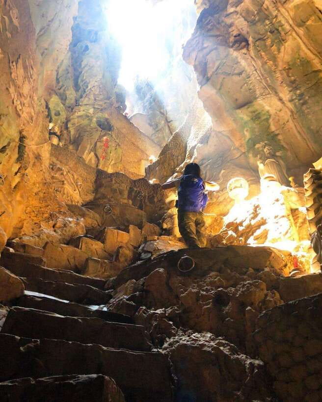 Da Nang: Private Half-day City Highlights Tour - Marble Mountains caves at Ngu Hanh Son