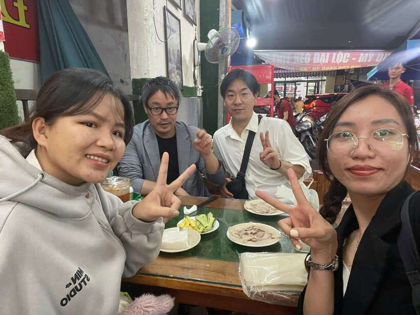 Da Nang Street Food Private Tour With Female Tour Guide - The 3-Hour Street-Food Core and Market Walk