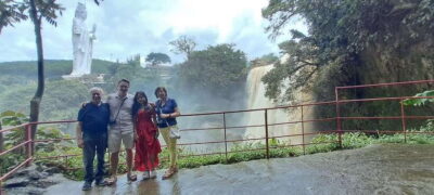 Dalat Pongour waterfall - privatetour - Hotel Pickup and the First View: Robin Hill Gets Your Bearings