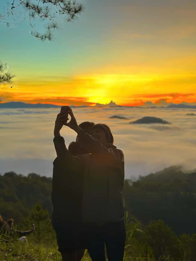 Dalat: Sunrise Trekking and Cloud Hunting experience - The Trek Itself: A Reasonable 4–5 km Trail for Most Beginners