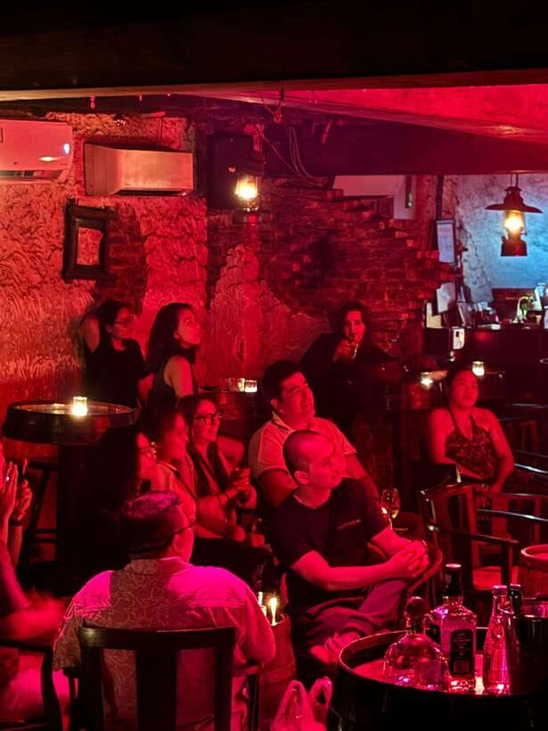 Danang Private Guided Night Tour and Bar - Street Food and Local Markets: Eat Before You Drink