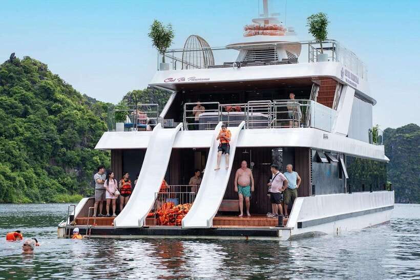 D'Charme Luxury Day Cruise Discover the Stunning Lan Ha Bay - A 7-hour luxury cruise day from Cat Ba to Lan Ha Bay