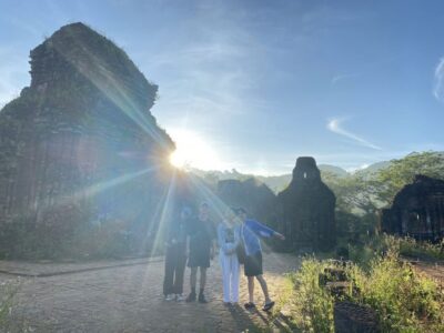 Early My Son Sanctuary Private Tour From Hoi An/Da Nang ! - Hotel pickup from Hoi An or Da Nang, and why early matters