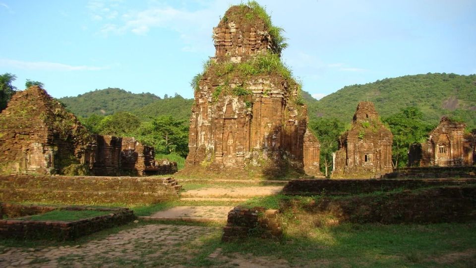 Early My Son Sanctuary Private Tour From Hoi An/Da Nang ! - Temple details you’ll notice with the right guide