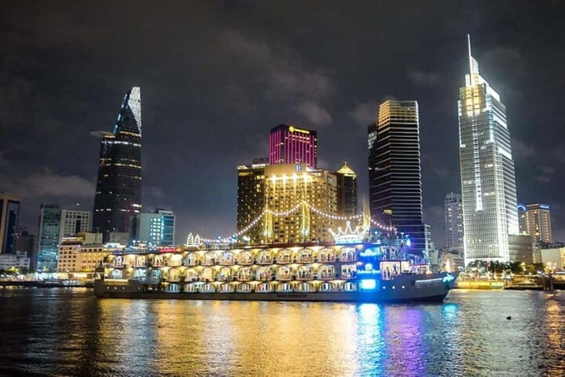 Experience Dinner On Luxury Cruise Along Saigon River - The night’s timeline: pickup at 18:45, cruise, then return around 21:30–22:00
