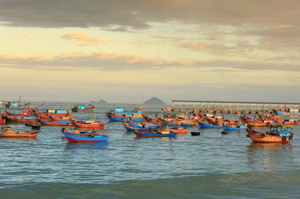 EXPLORE ISLANDS IN NHA TRANG - Stop 2: Bai Tranh Beach for relaxed beach hours
