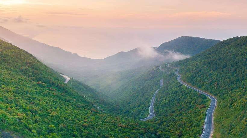 From Da Nang: Explore Hai Van Pass by US Army Jeep - US Army Jeep Energy on Hai Van Pass’s Curvy Highway